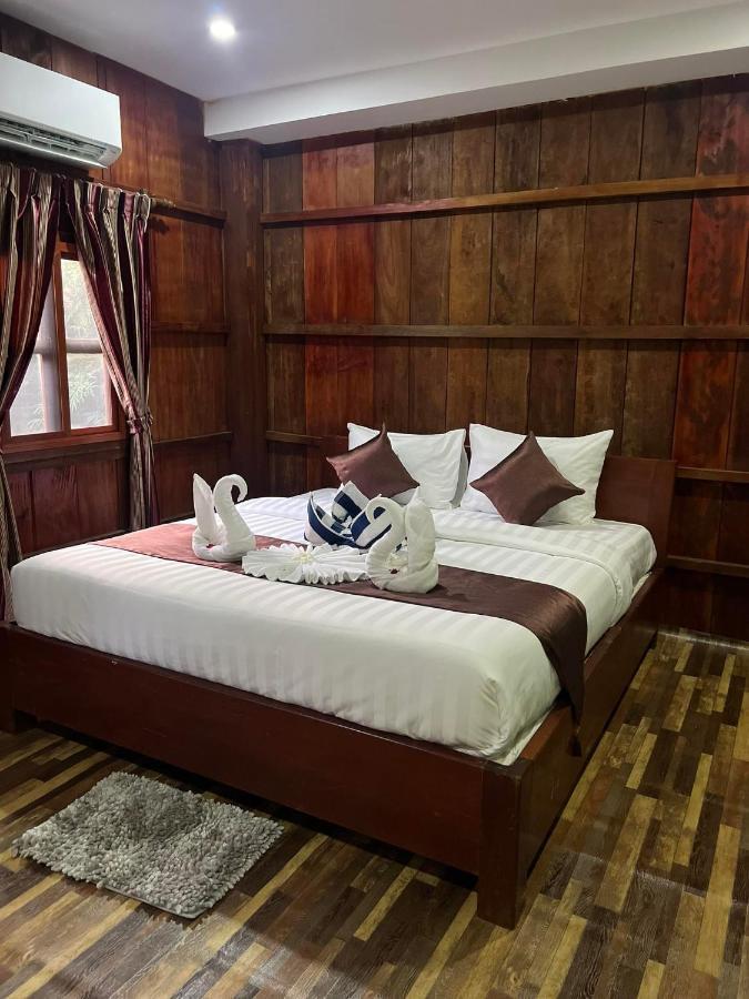 The Moon Kampot Boutique Hotel Ngoại thất bức ảnh